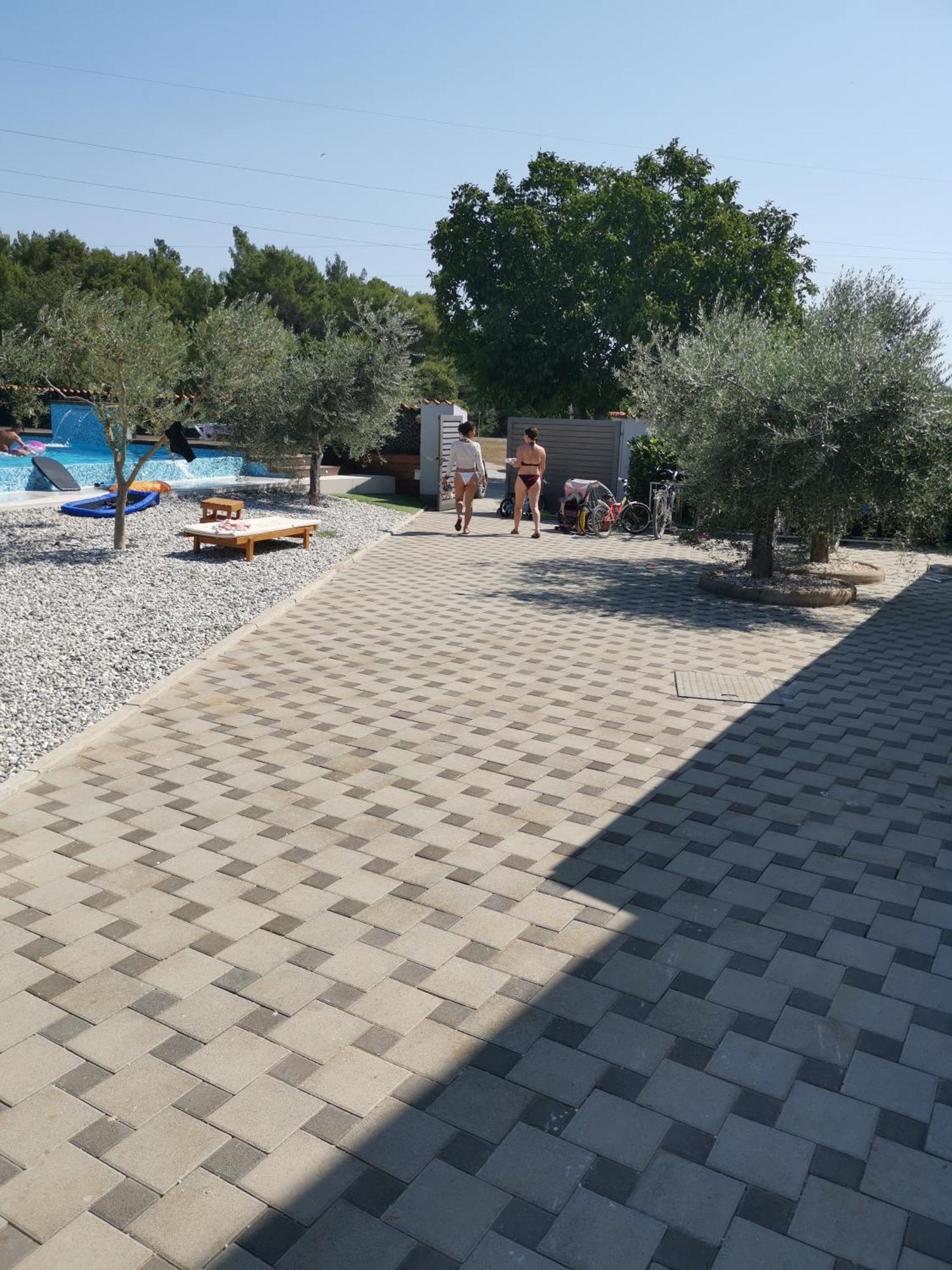 Jacuzi Cottage In The Olive Grove Pula Room photo